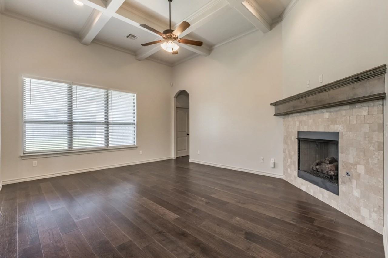 12617 Nw 5th St - Photo 3 of 13