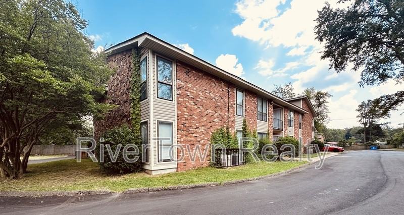 3953 Macon Rd #1 - Photo 2 of 16