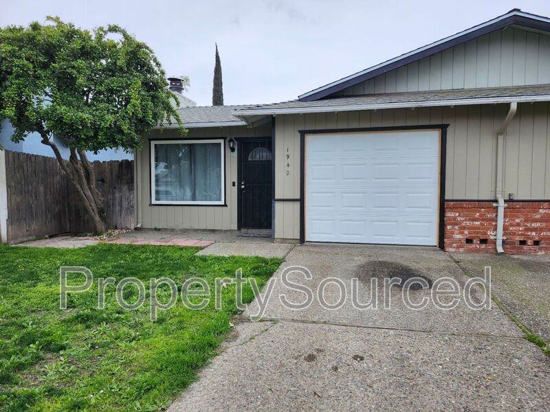 1942 Hickock Ct - Photo 2 of 21