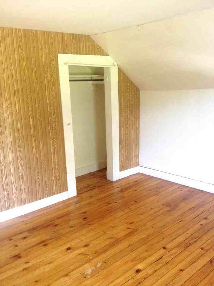 295 Main St - Photo 4 of 8