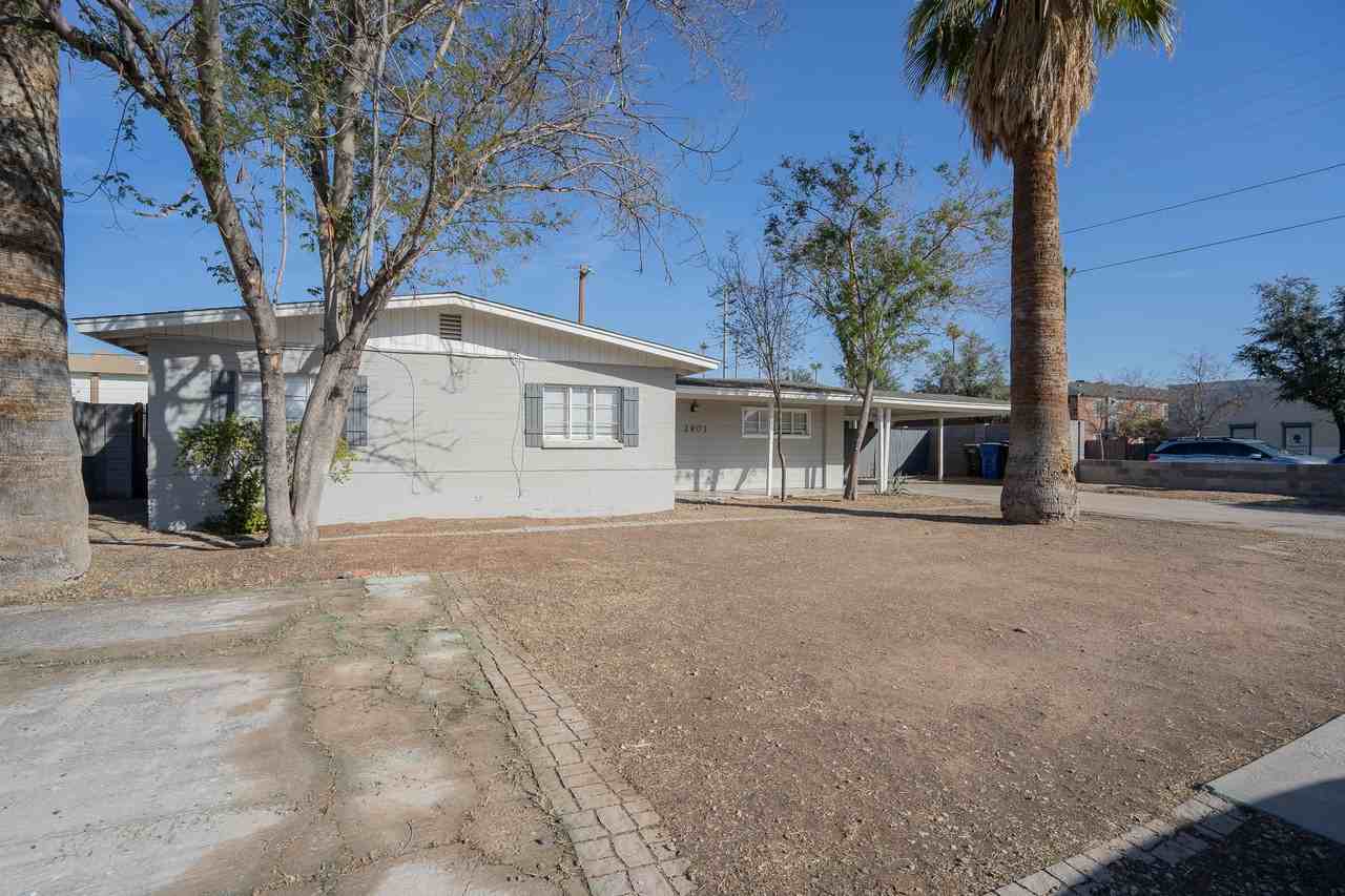 2901 N Evergreen St - Photo 3 of 26