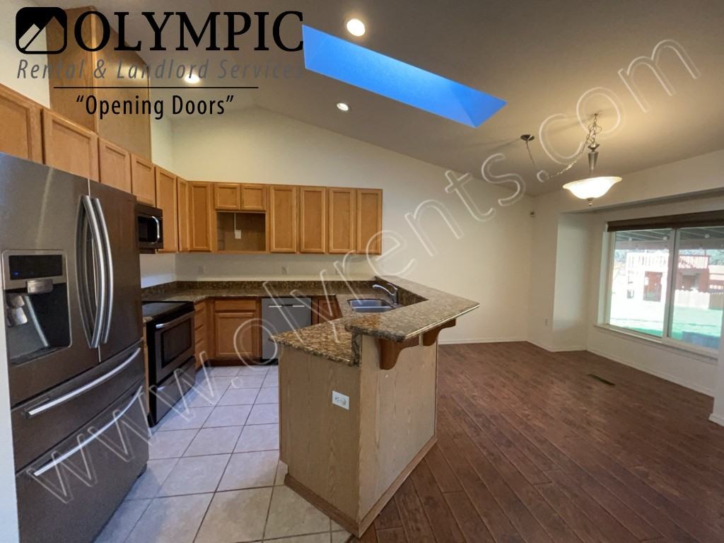 8803 Yelm Hwy Se - Photo 7 of 28