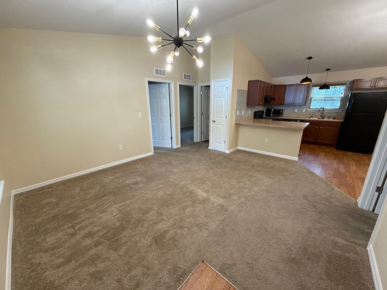 9932 W Sandra St - Photo 2 of 18