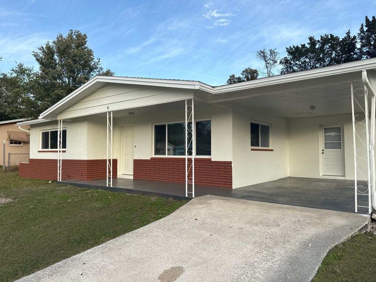 41 S Monroe St - Photo 3 of 19