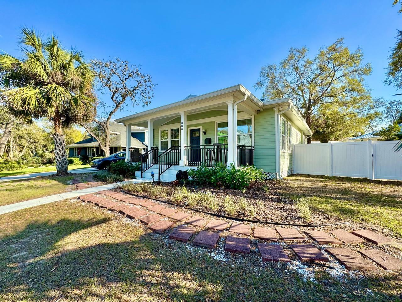 808 W Frances Ave - Photo 3 of 47