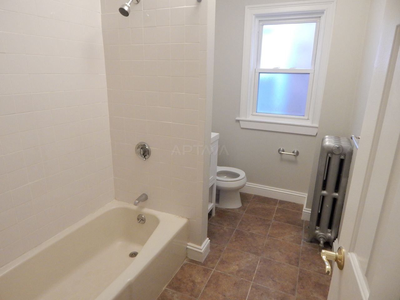 13 Seven Pines Ave - Photo 5 of 7