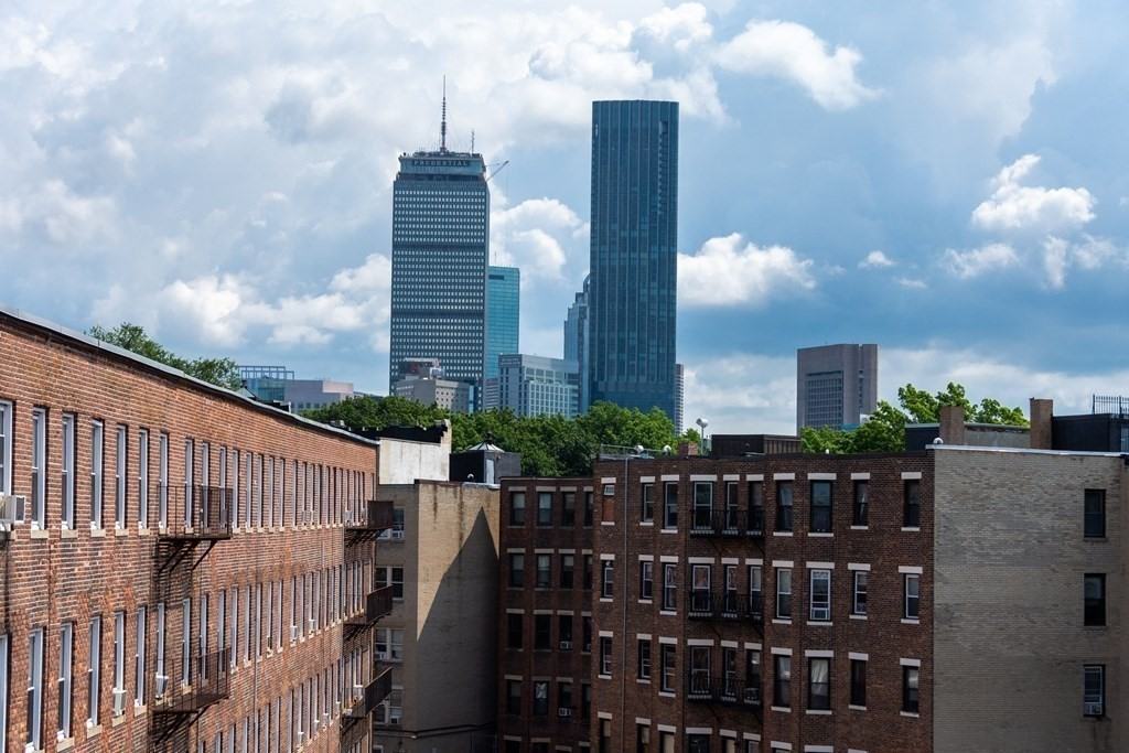 126 Jersey St #402 - Photo 3 of 14