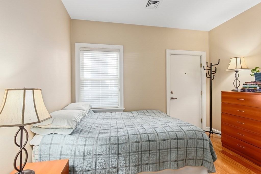 126 Jersey St #402 - Photo 7 of 14