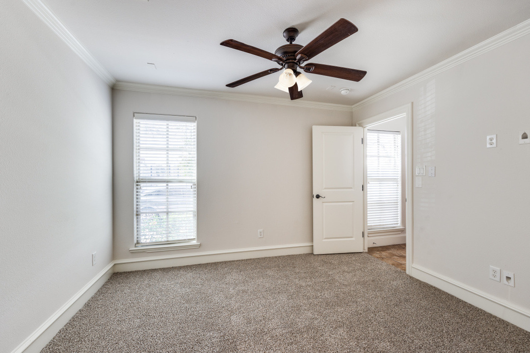 Druid Townhomes - Photo 3 of 25