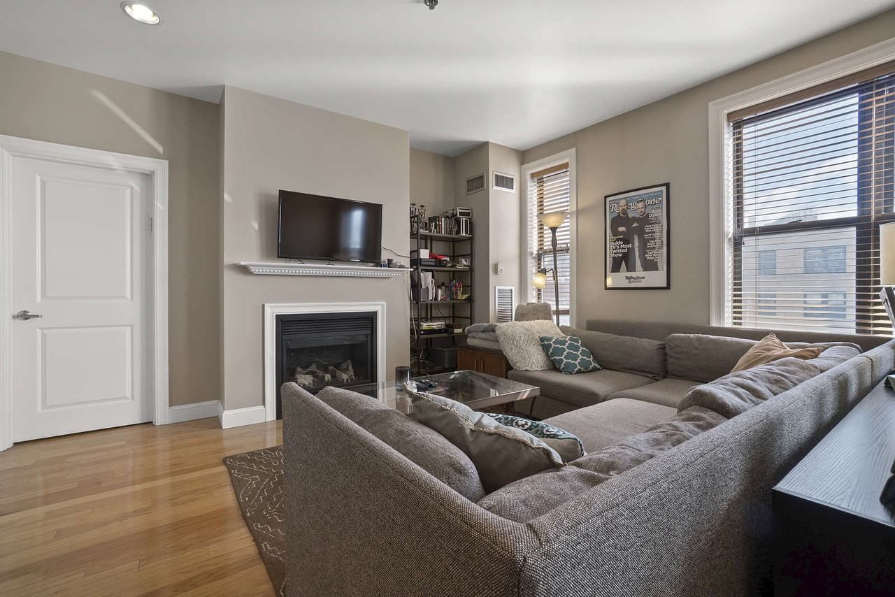 1723 Washington St #402