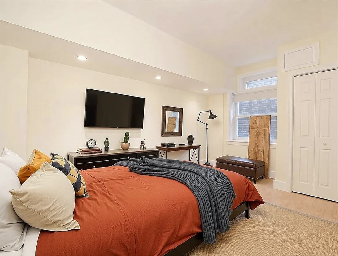 48 Beacon St #A - Photo 2 of 25