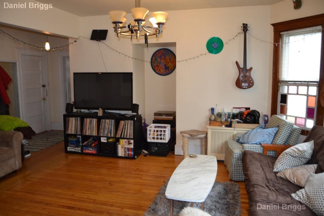 331 Faneuil St #1 - Photo 5 of 13