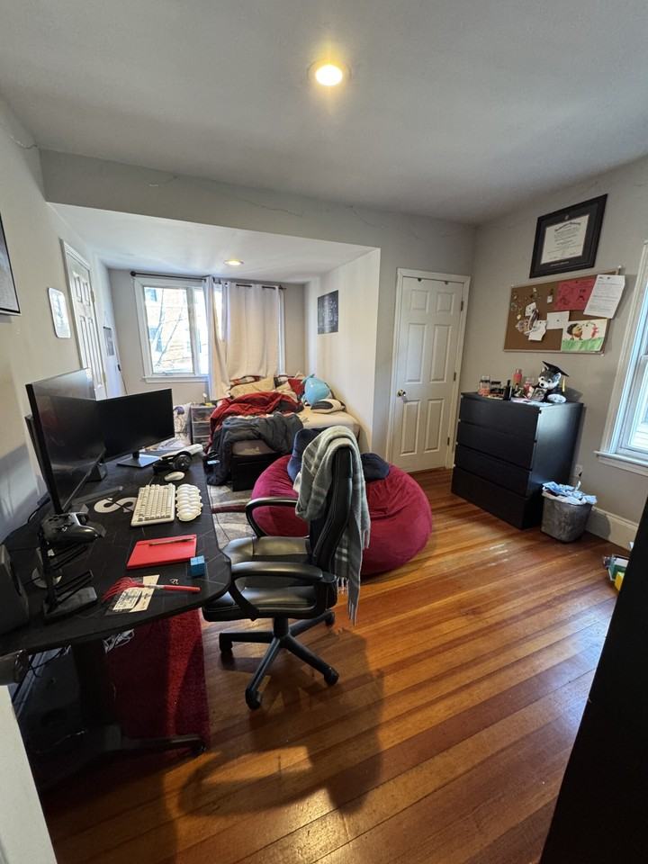 34 Long Avenue #2 - Photo 3 of 40