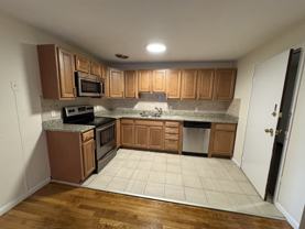 222 Babcock St #2G - Photo 1 of 1