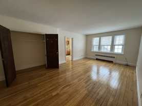 550 Belmont St #7 - Photo 1 of 1