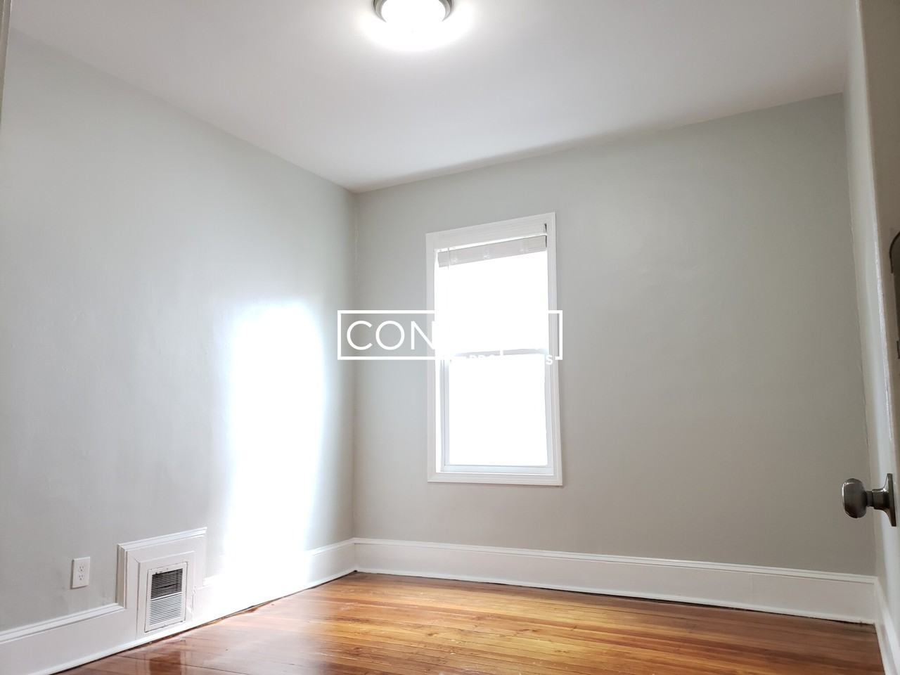 203 Westville St #2 - Photo 4 of 33