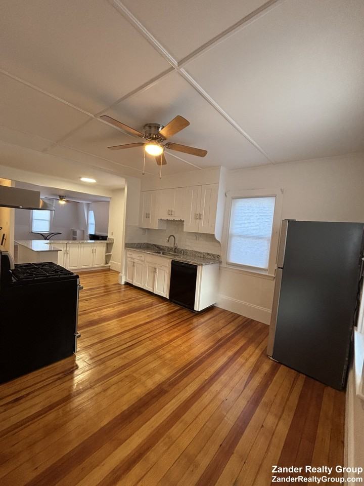 45 Milton Ave #2 - Photo 3 of 7