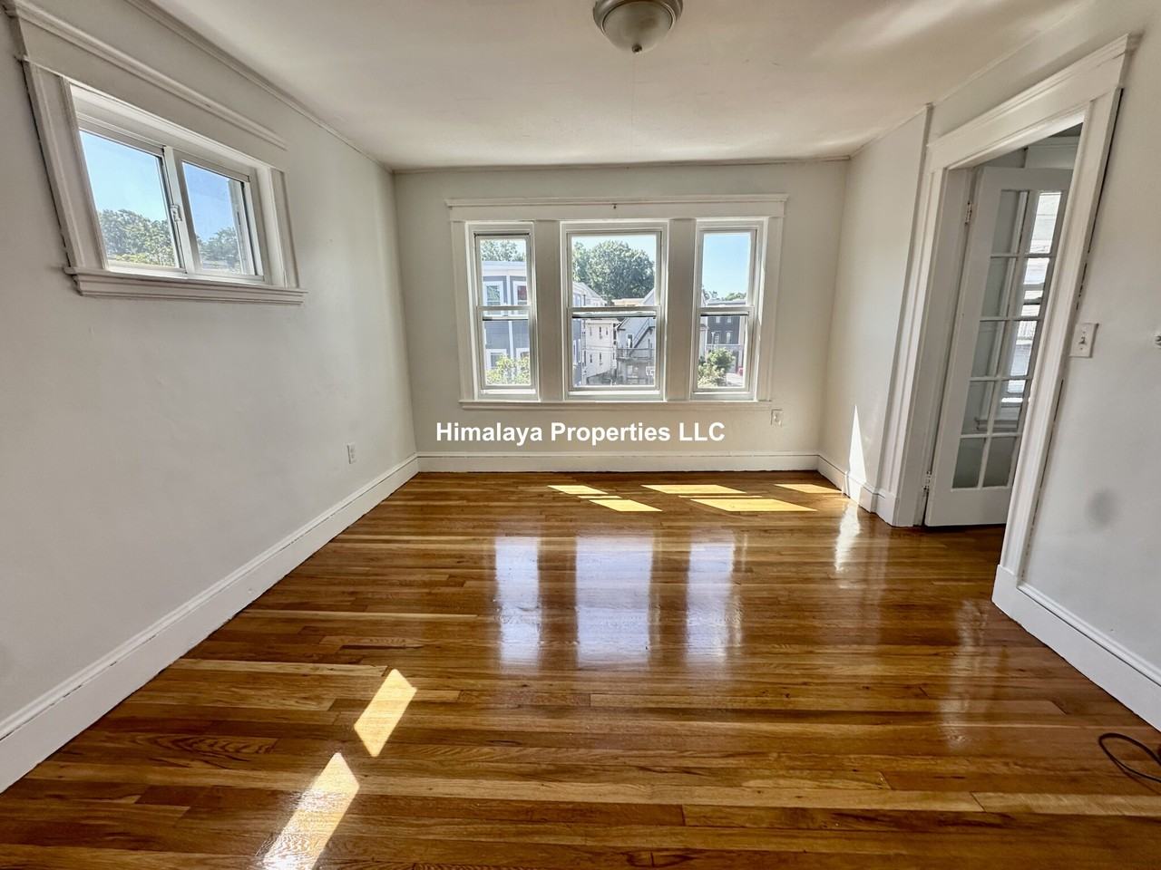 6 Woodlawn St #2 - Photo 4 of 7