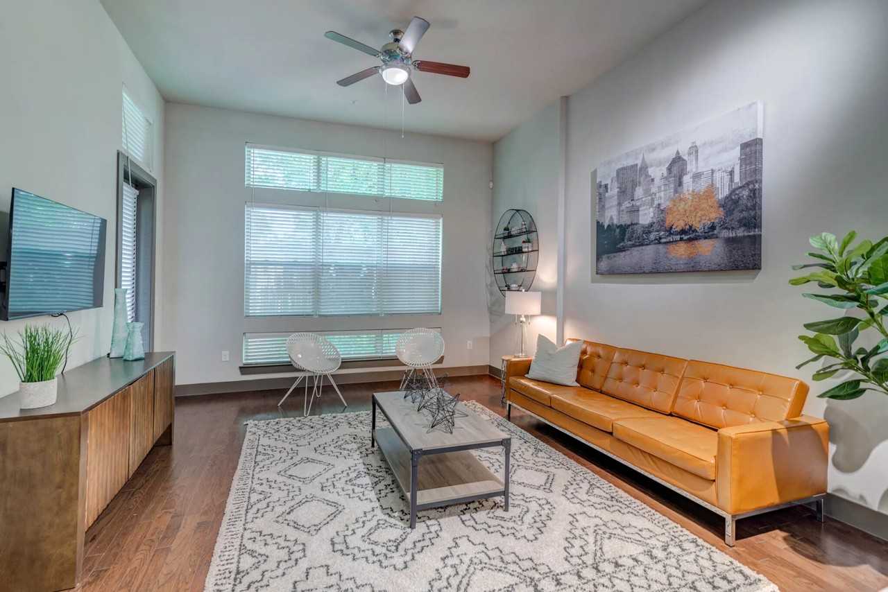 1000 Oakdale Street #5HP1 - Photo 4 of 11