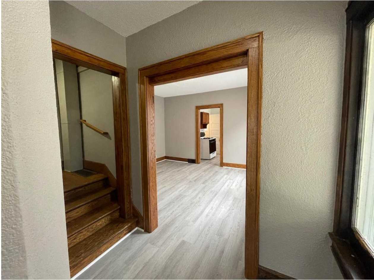 317 Douglas Ave - Photo 5 of 10