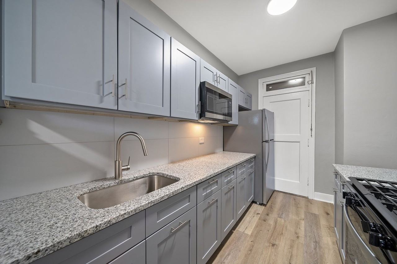 Bella Casa Apartments - Photo 4 of 15