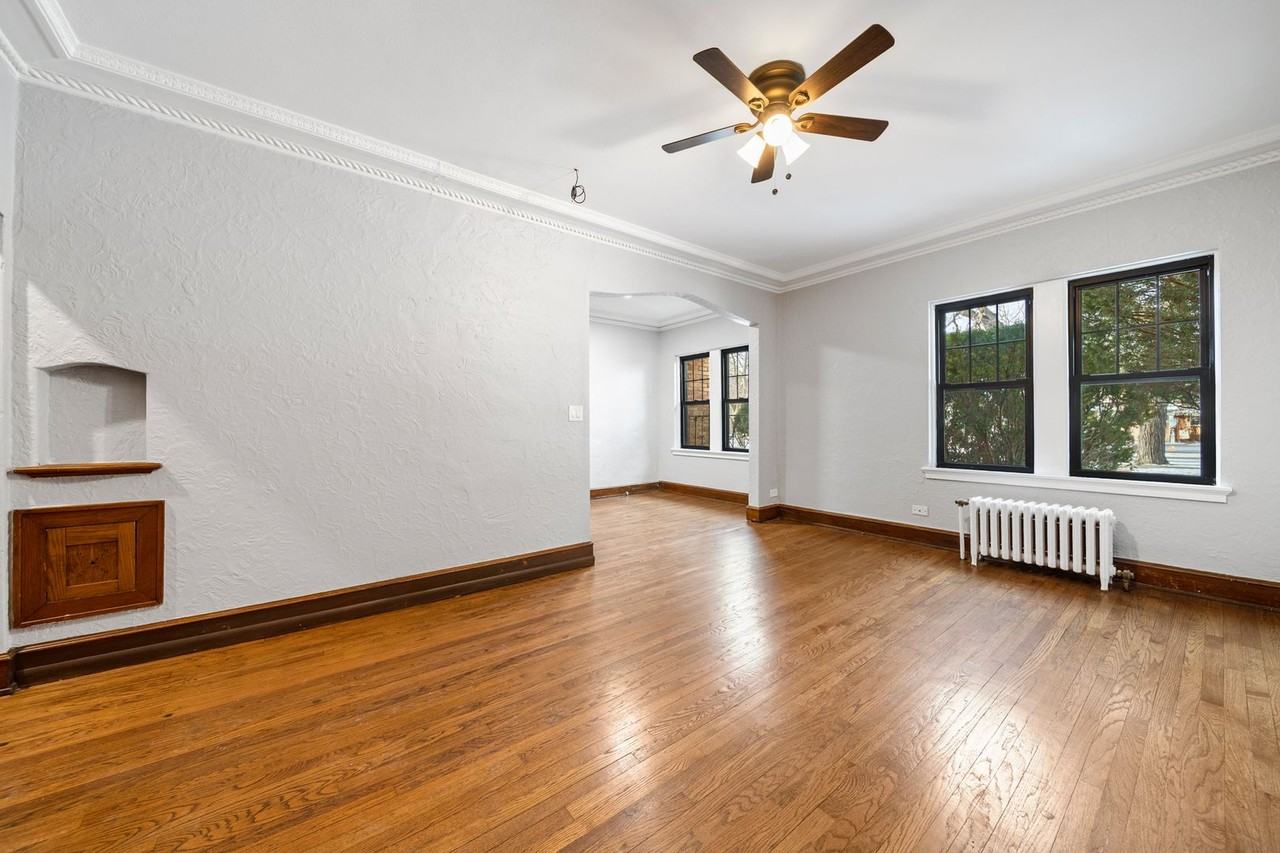 Bella Casa Apartments - Photo 6 of 15