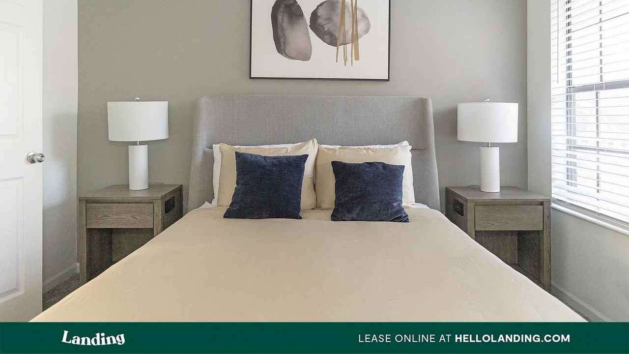 10263 Whispering Forest Dr - Photo 3 of 50