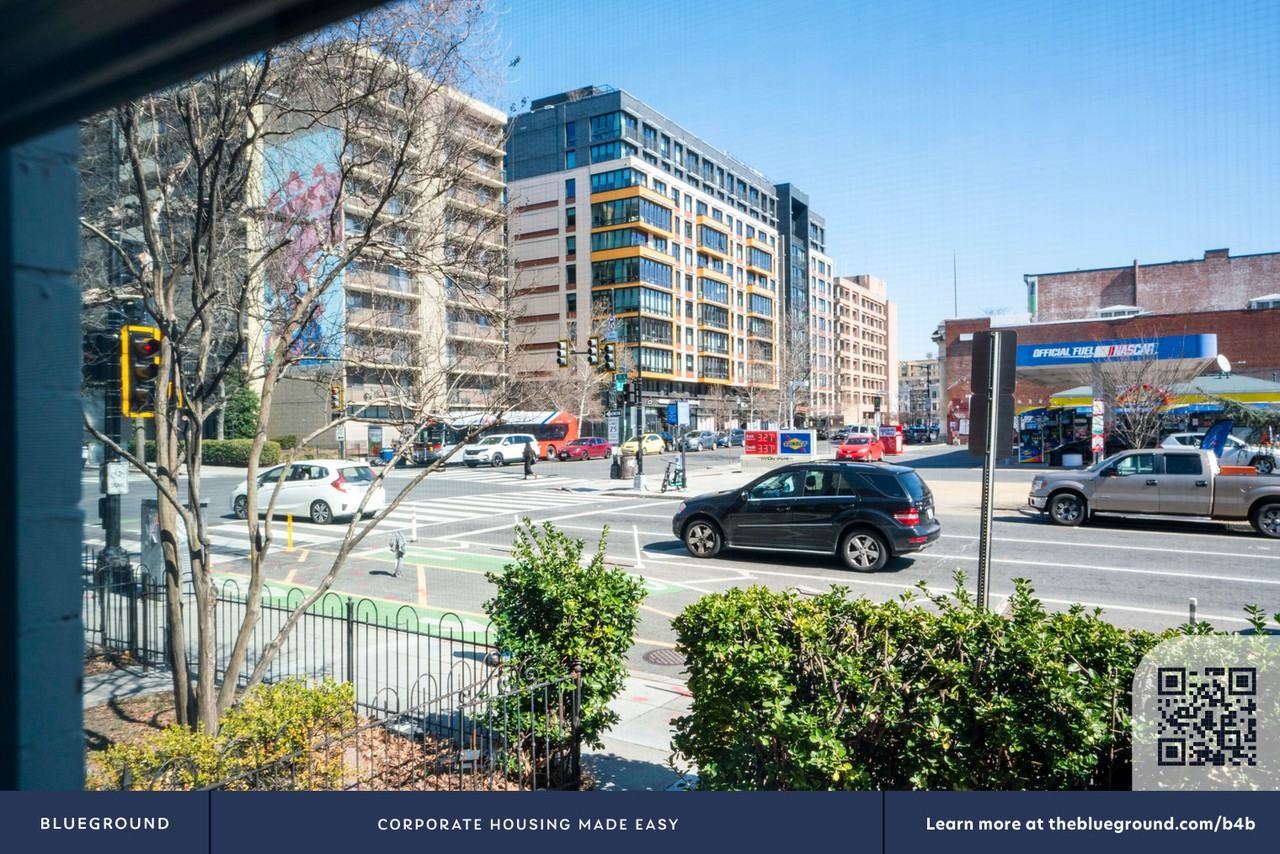 1936 15th St Nw #1054 - Photo 5 of 29