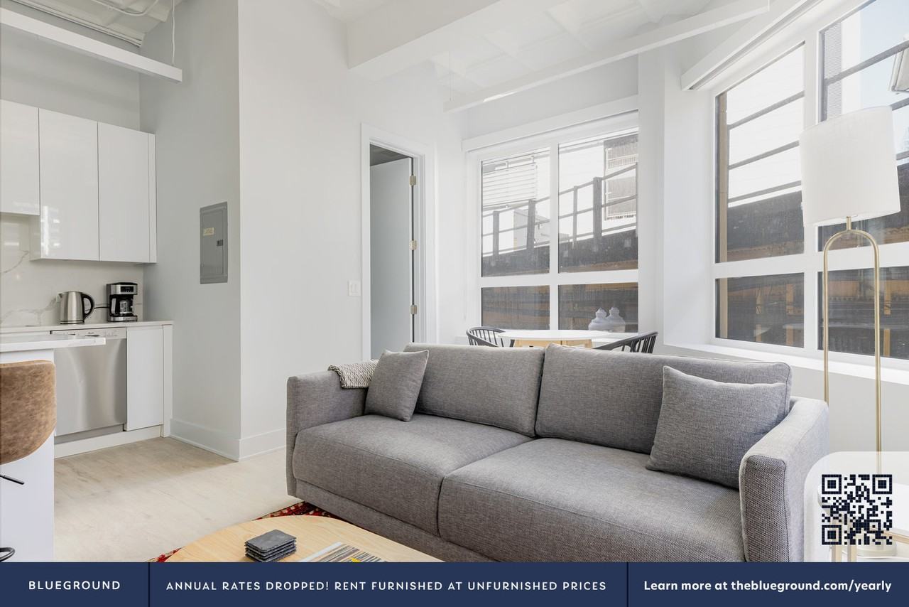 188 North Wells Street - Photo 3 of 20