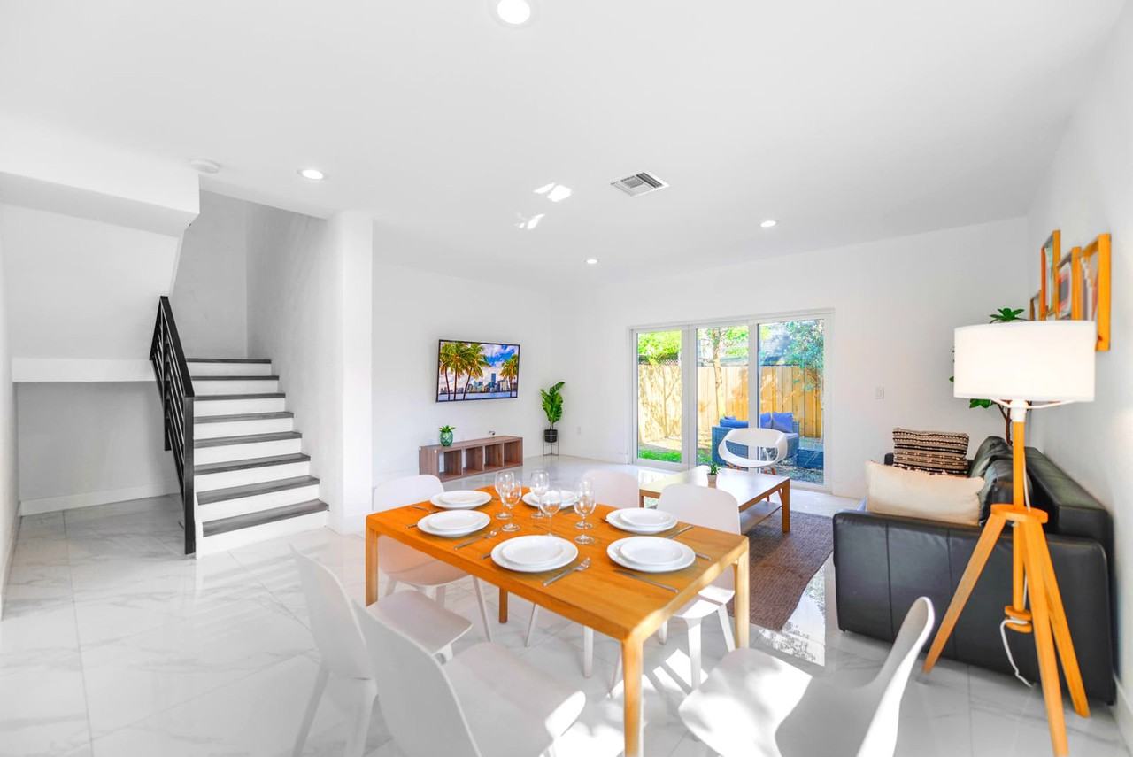 1175 Nw 26th St #1022302P - Photo 2 of 18