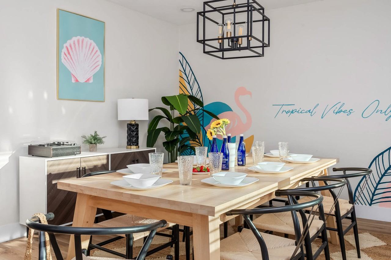 233 Overbrook St E #1053145P - Photo 5 of 50