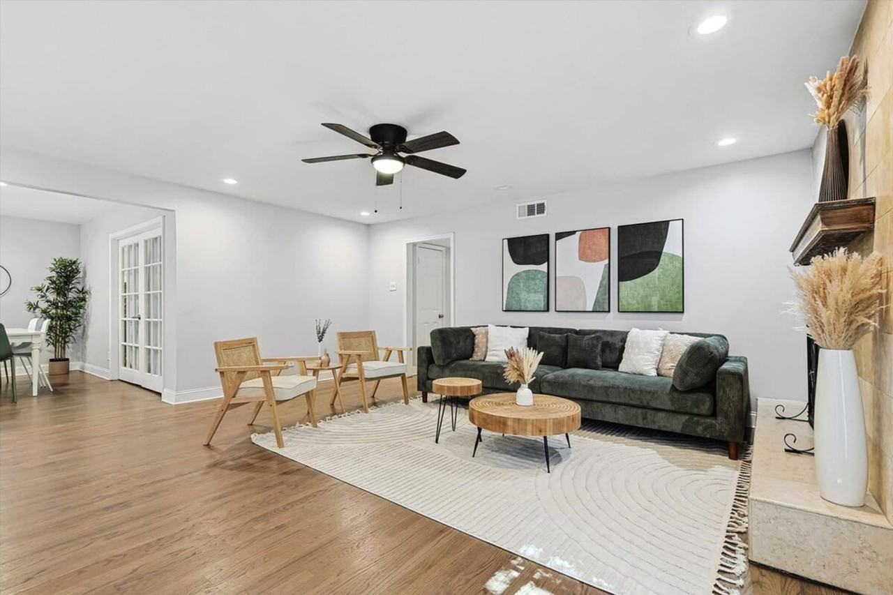 3608 Courtdale Dr #1056416P - Photo 3 of 41