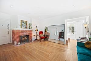 featured image of 36 Phoenetia Ave