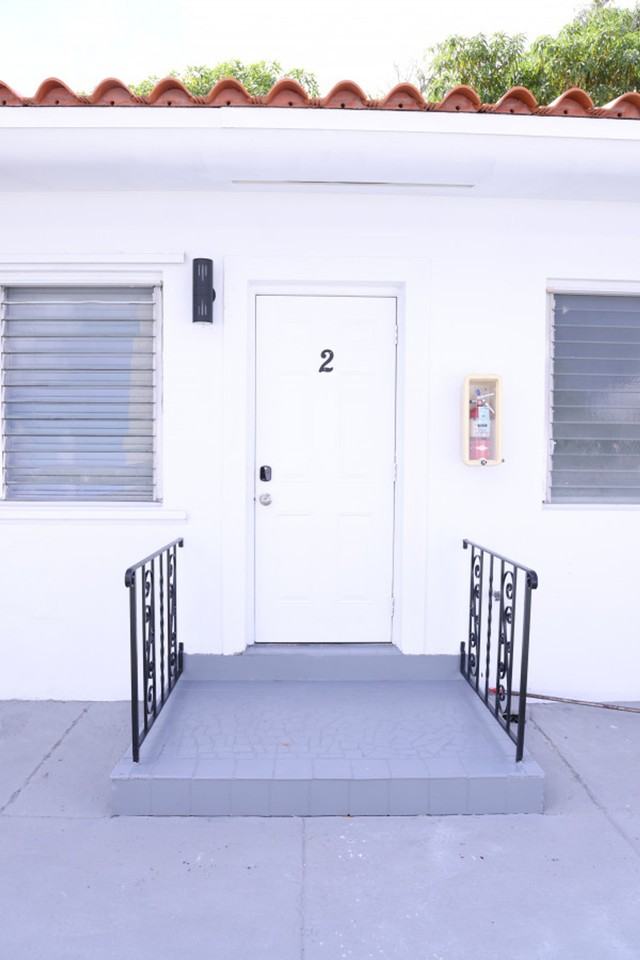 1109 Southwest 37th Avenue #1056525P - Photo 2 of 9