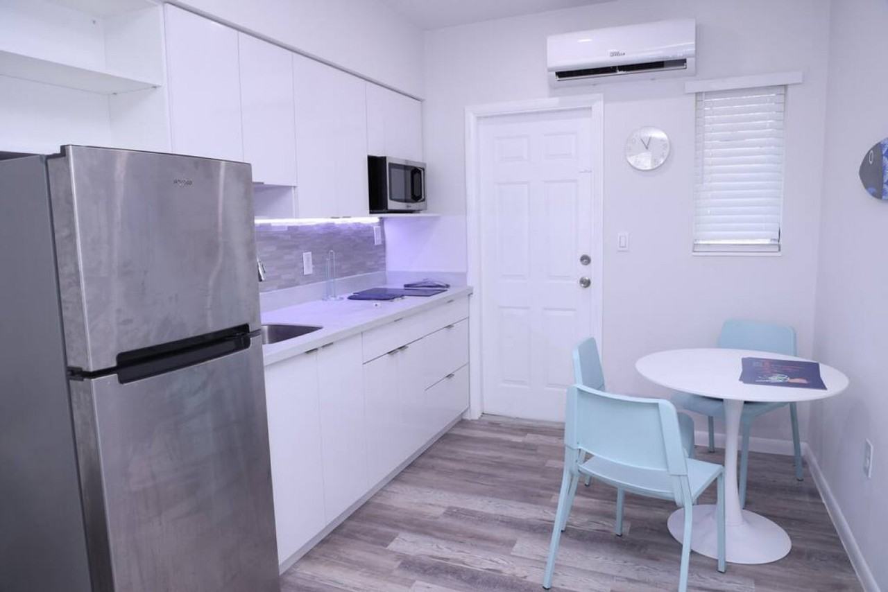 1109 Southwest 37th Avenue #1056525P - Photo 5 of 9