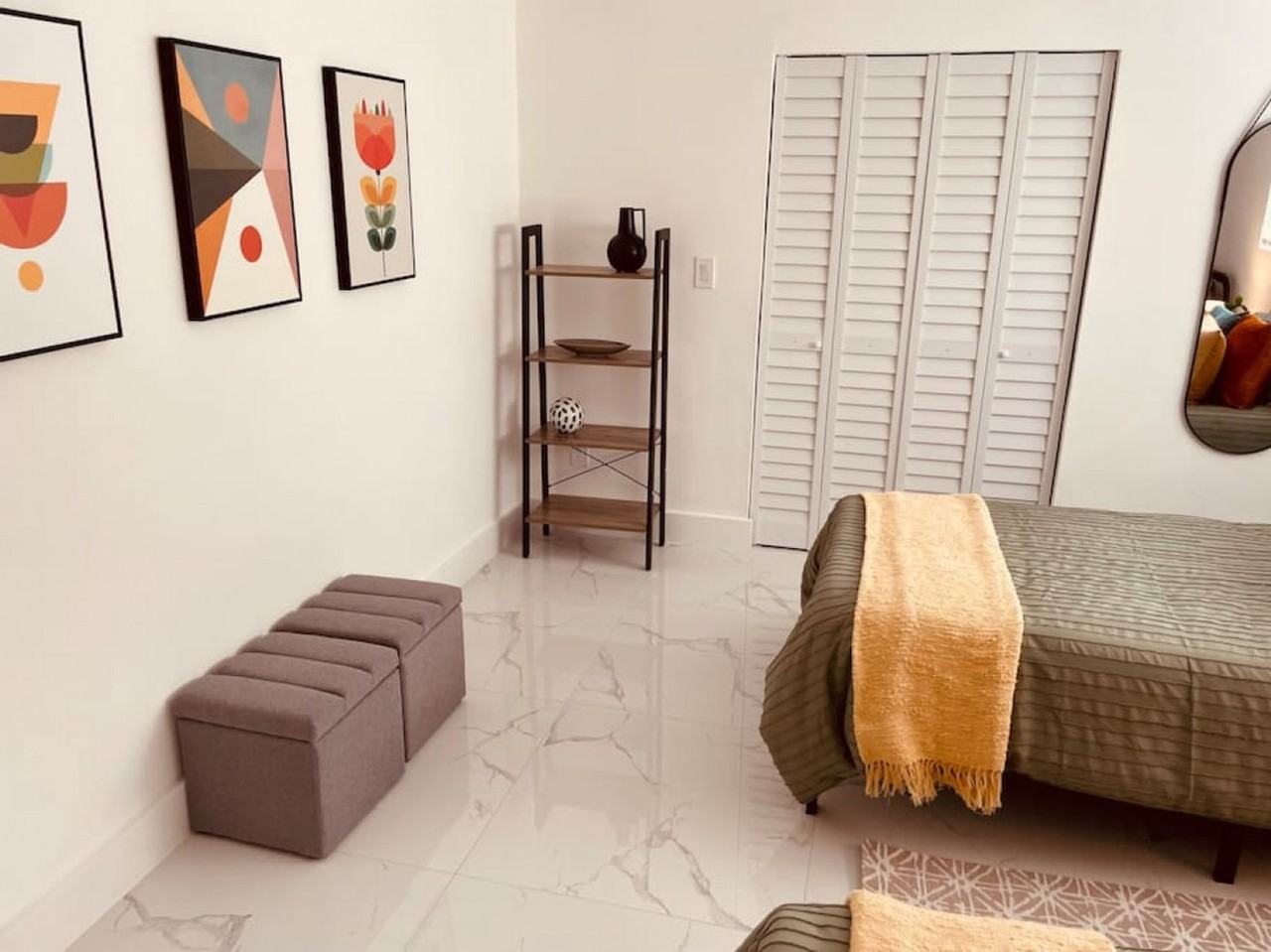 2802 Southwest 21st Street - Photo 6 of 18