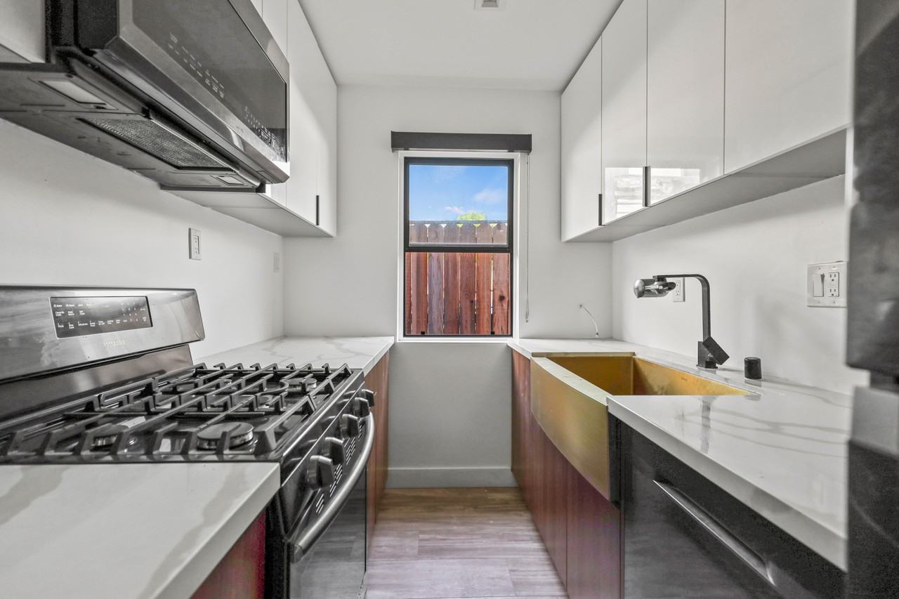 2814 Sichel Street #3 - Photo 4 of 21