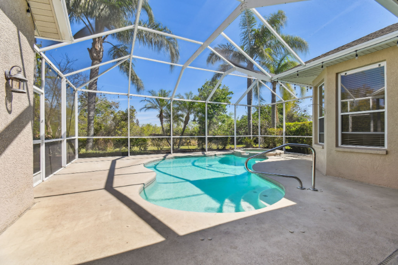 21107 Bircholm Ct - Photo 2 of 16