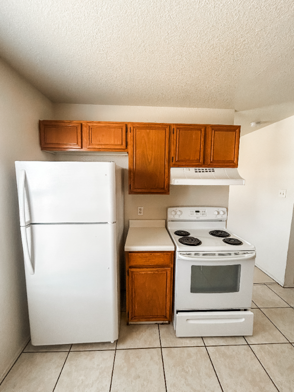 1808 Windward Dr #B - Photo 6 of 17