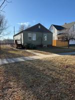 featured image of 207 E Monroe St #B