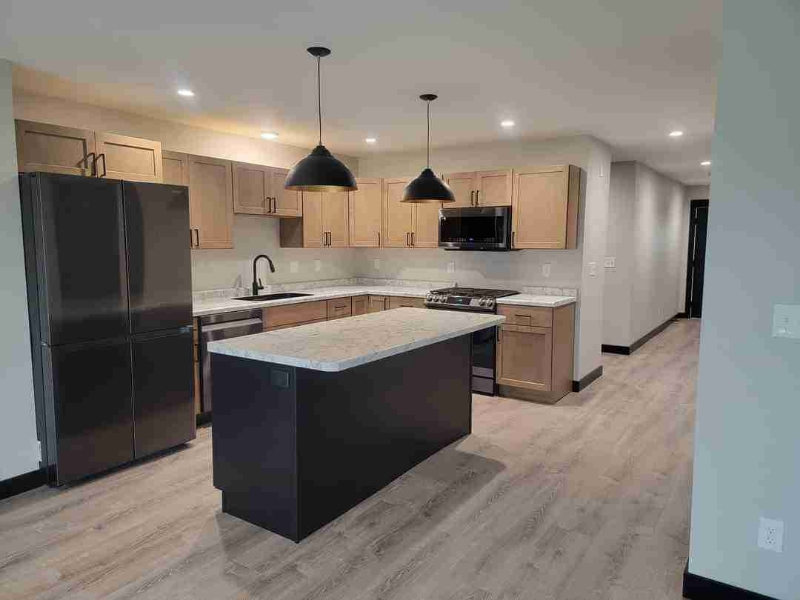 230 Vine St - Photo 3 of 7