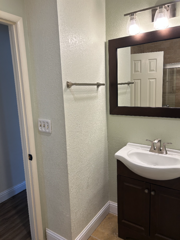 2425 Van Buren Dr - Photo 7 of 15