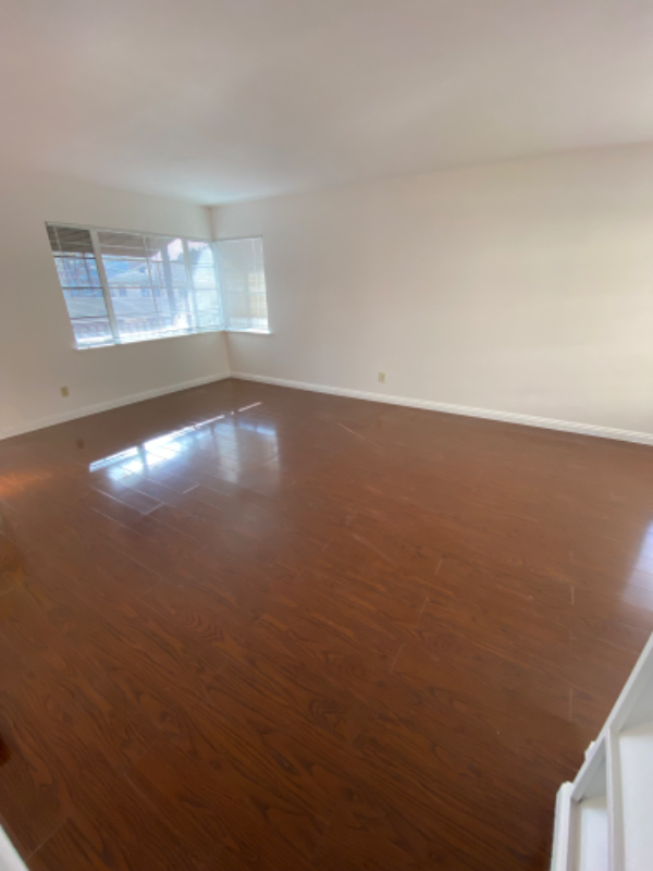 45 S Vinedo Ave #D - Photo 2 of 6