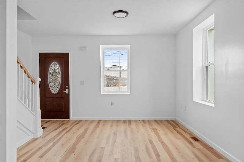 121 Eldredge St #1L - Photo 2 of 17