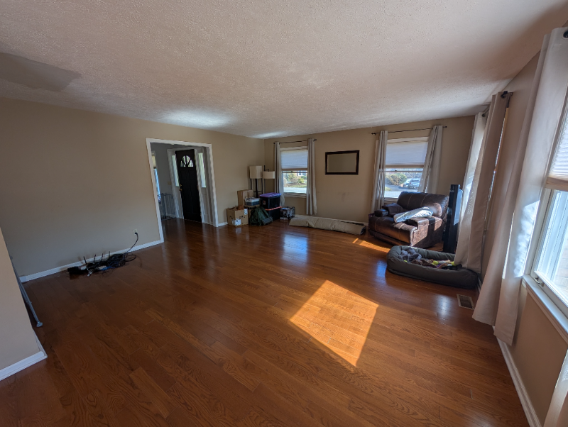 115 Hudson Dr - Photo 7 of 20