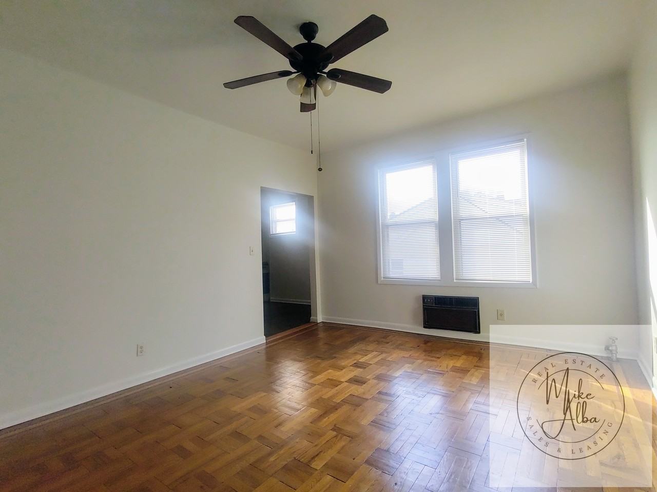 2892 Zulette Avenue 2 - Photo 2 of 13