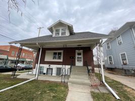 featured image of 1700 Garfield St