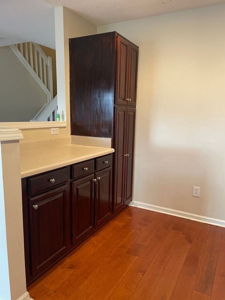 11919 Maria Ester Ct - Photo 7 of 37