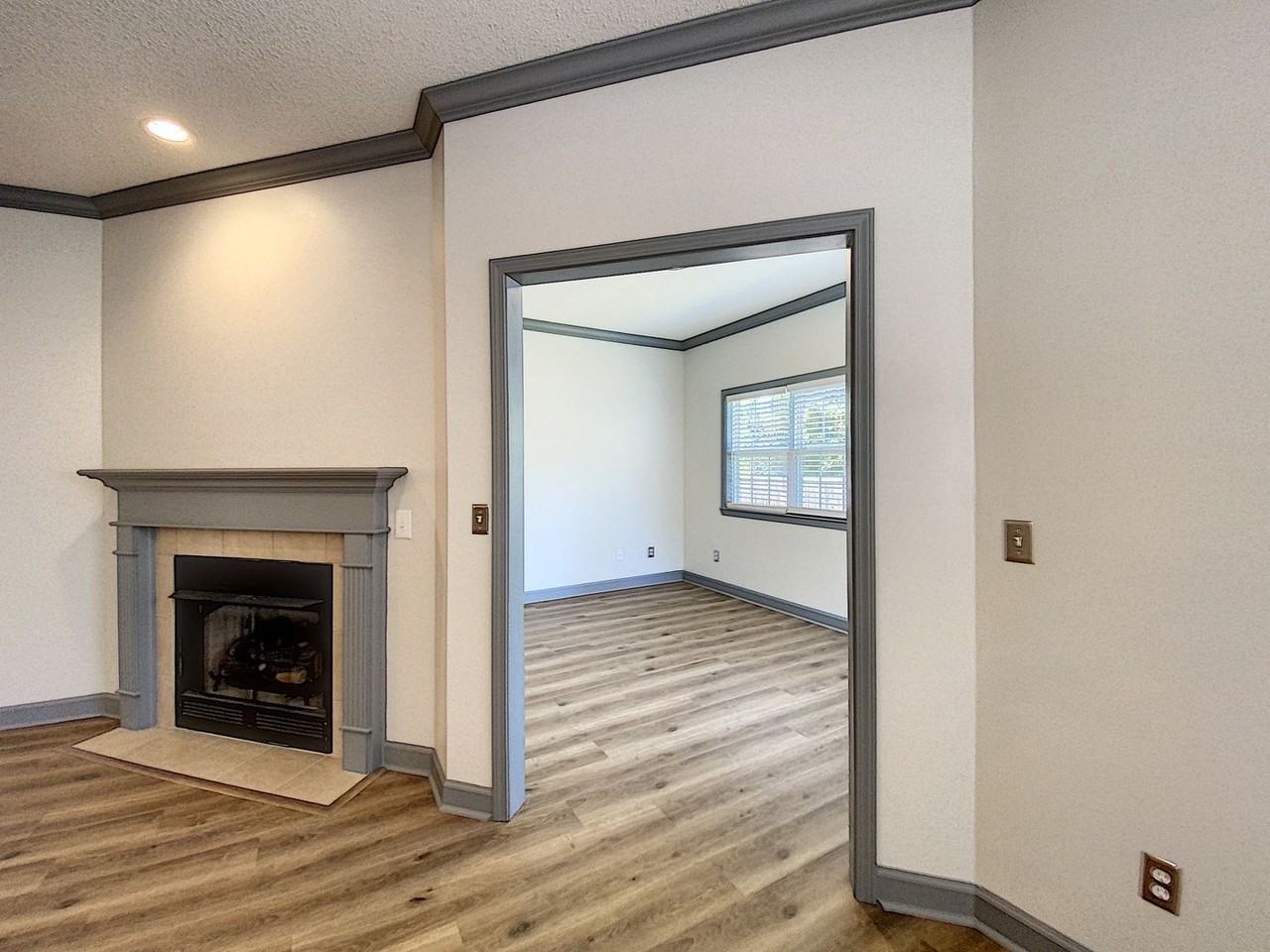 202 Wynn Rd - Photo 7 of 29
