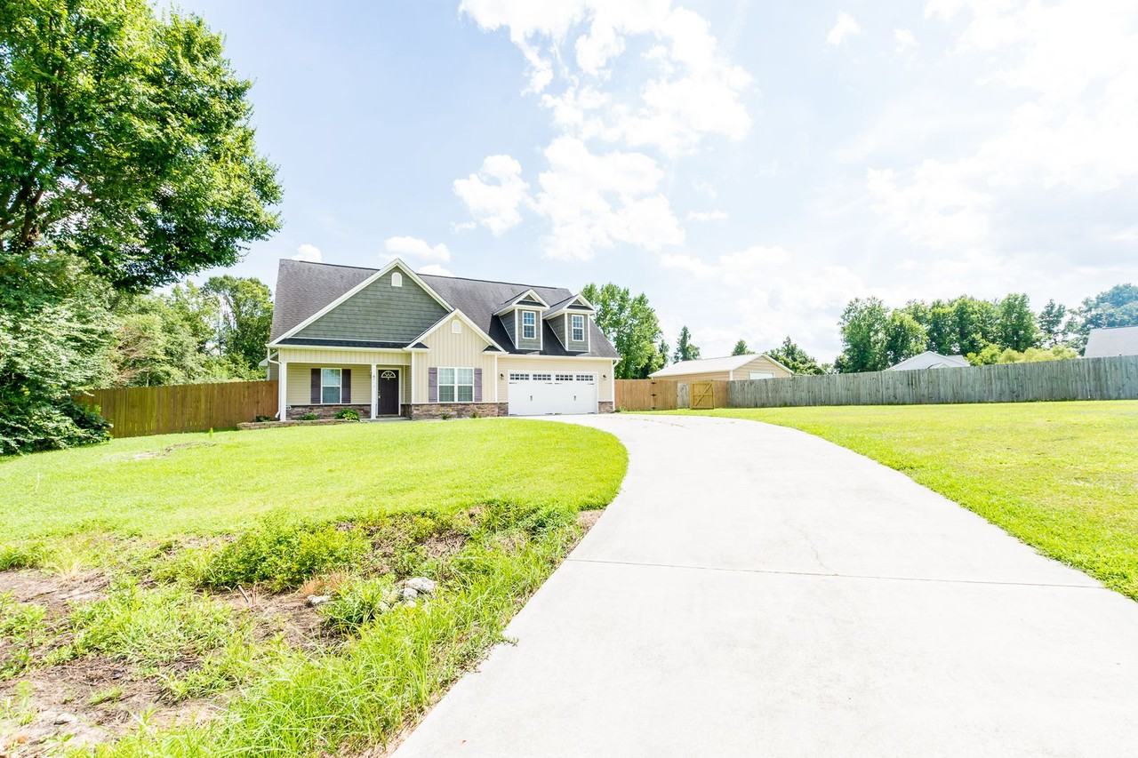 310 Cabinwood Ct - Photo 2 of 48